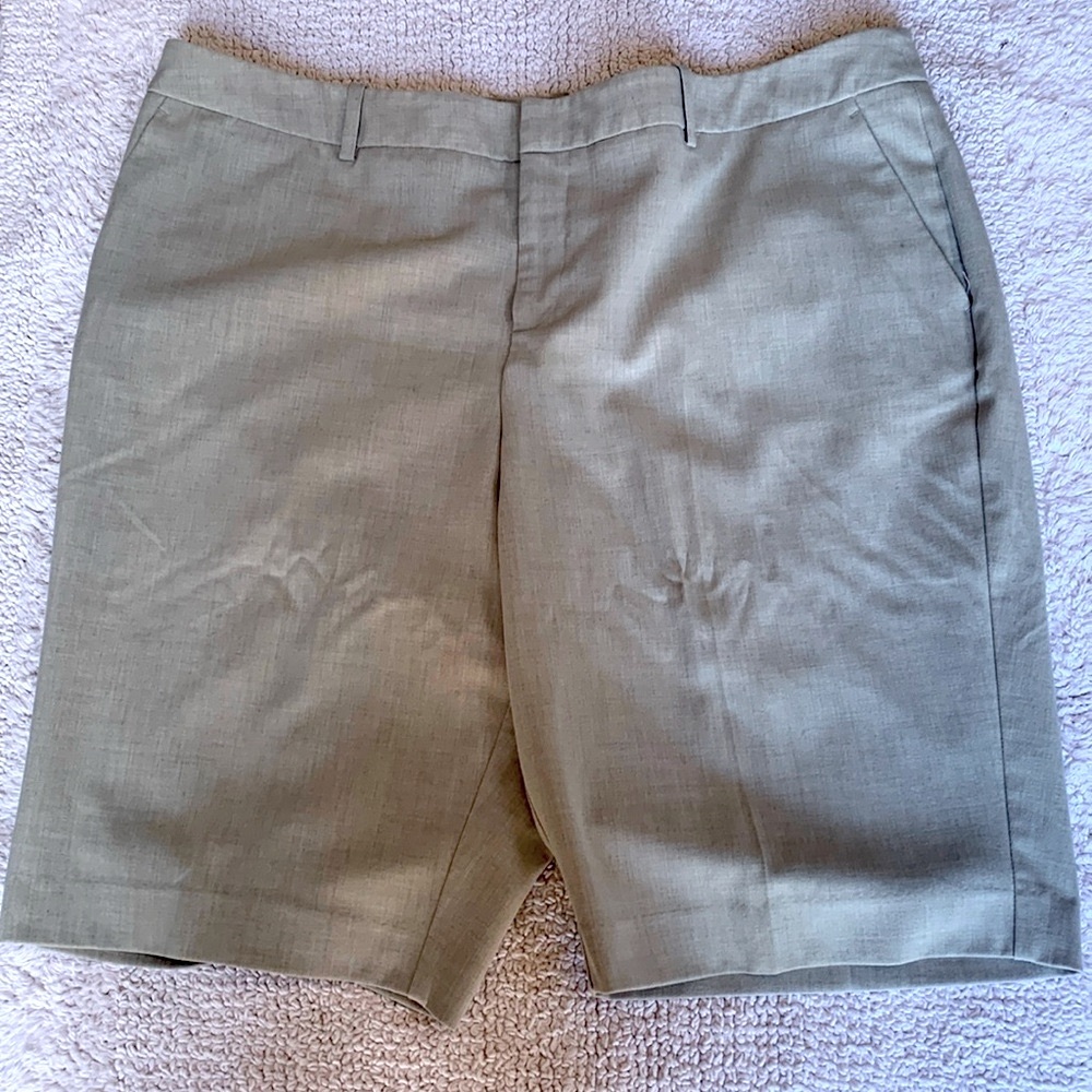 Massimo Women's work shorts size 18 W